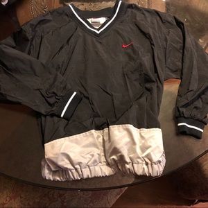 Nike boys large windbreaker jacket